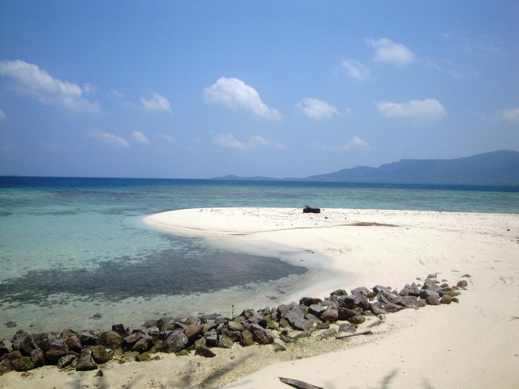 Menjangan Resort Каримунджава Экстерьер фото